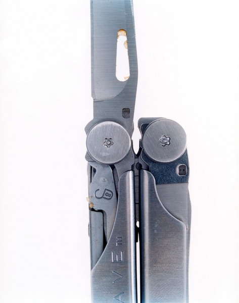 A stainless steel Leatherman Wave, a young woman wounded other woman in the stomach, March’03, 2003